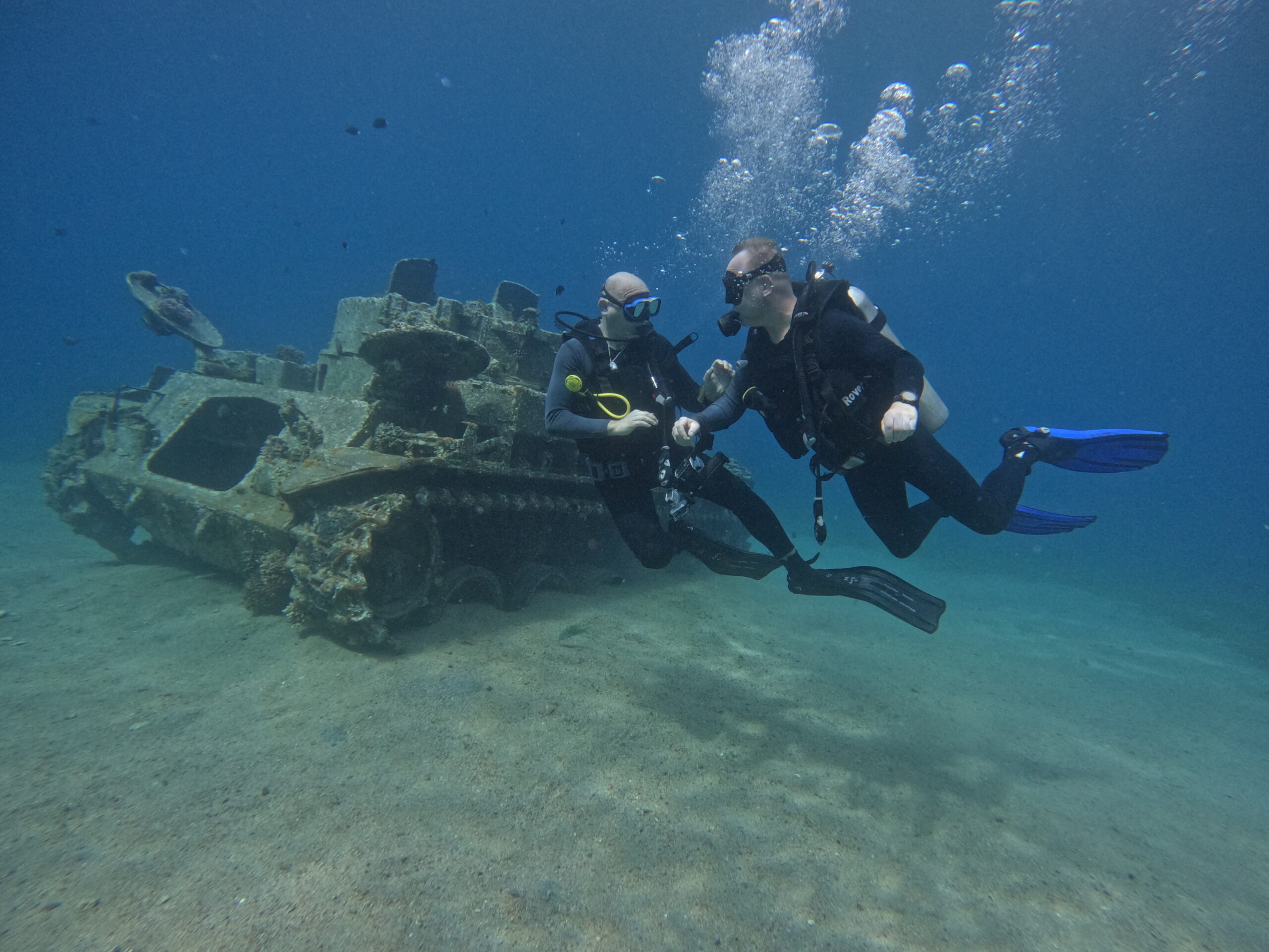 2 Dives + underwater photography
